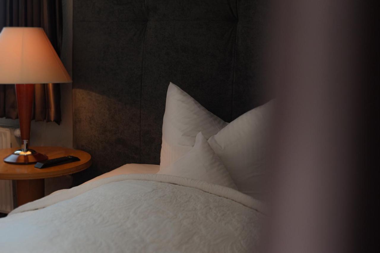 Hotel Das Kleine Ritz Фелльбах Екстер'єр фото