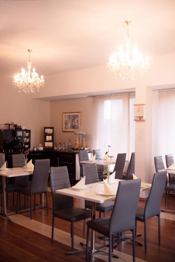 Hotel Das Kleine Ritz Фелльбах Екстер'єр фото